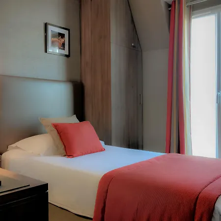 Hotel Marais Bastille-3